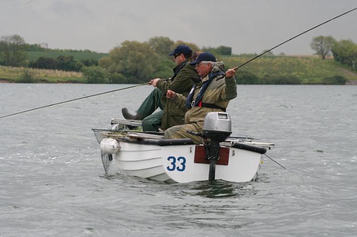 Boat Fishing at Grafham Water by Fishpics (4).jpg